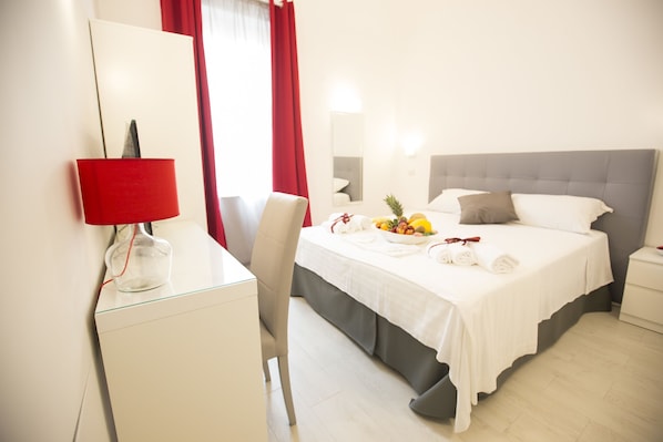 Premium bedding, in-room safe, desk, soundproofing