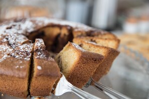Breakfast buffet - Palazzo Perla (Gallipoli)