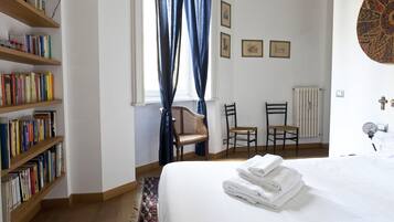 Apartment (2 Bedrooms) | 2 bedrooms, laptop workspace, soundproofing, iron/ironing board