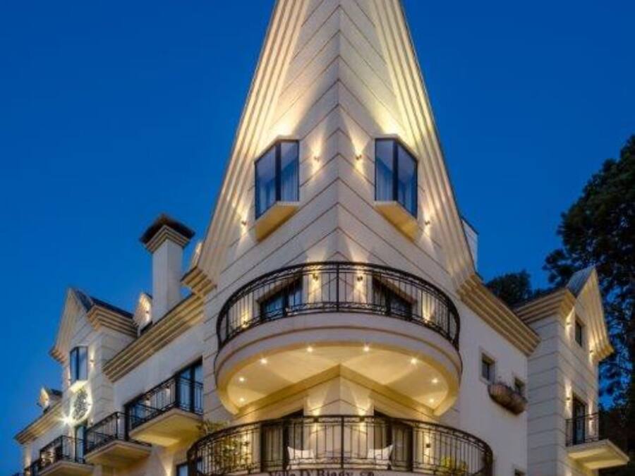 Front of property - evening/night