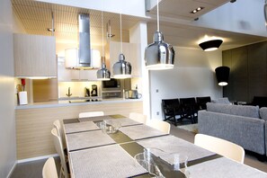 Apartment, 4 Bedrooms, Sauna | Private kitchen | Fridge, microwave, oven, stovetop - IIDA Vuokatti (Sotkamo)