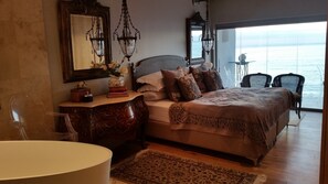 View from room - Clifton Spectacular Ocean View Apartment (Cape Town)