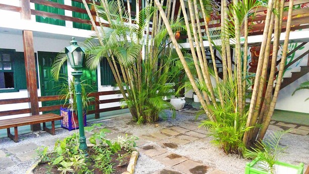 Terrace/patio - Trips Hostel (Cabo Frio)