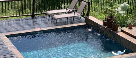 Outdoor pool, sun loungers