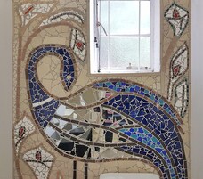 Cabezal de ducha tipo lluvia, secador de pelo, toallas