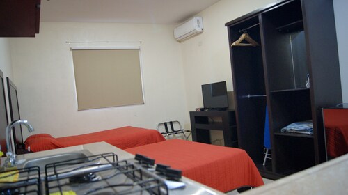Hgen Room & Suites