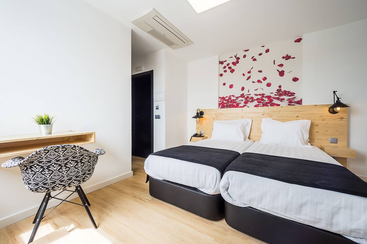 double or twin room | minibar, in-room safe, desk, blackout curtains