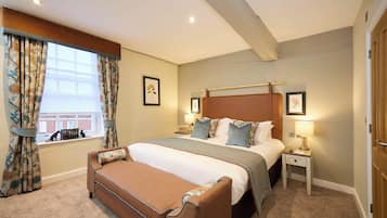 Superior Double Room | Desk, iron/ironing board, free WiFi, bed sheets