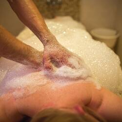 Sauna, steam room, hot springs/mineral springs, Turkish bath/hammam