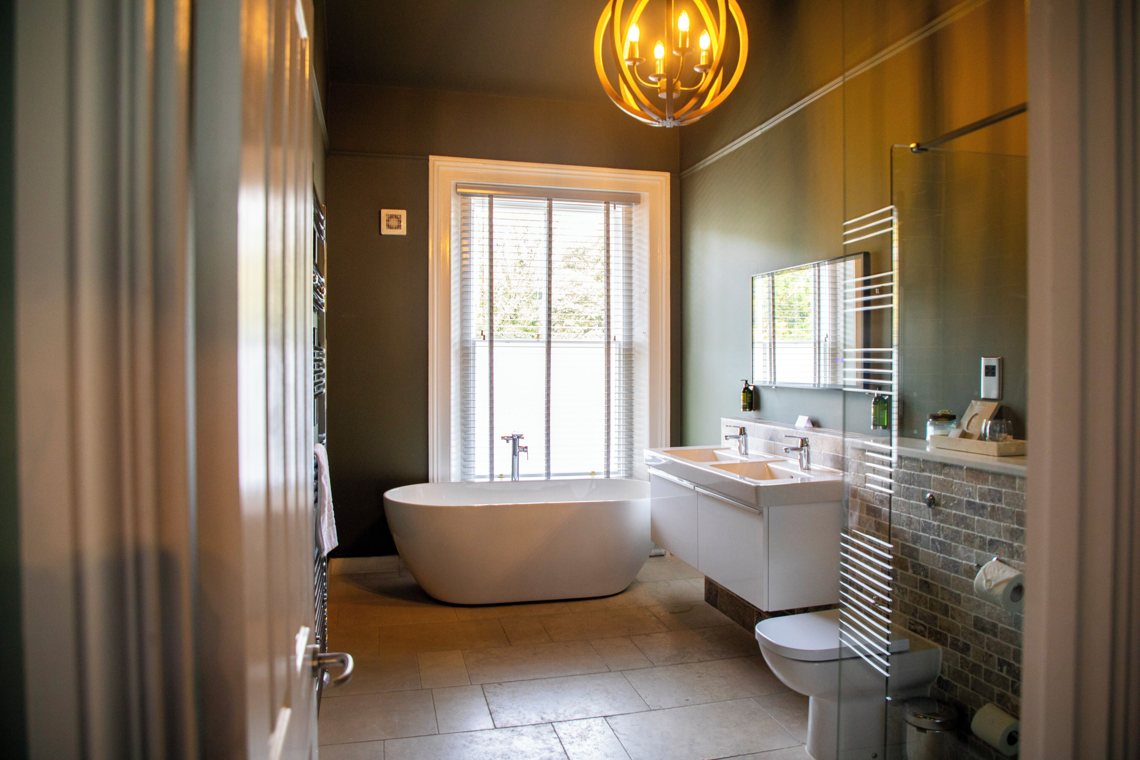 Superior Double Room | Bathroom