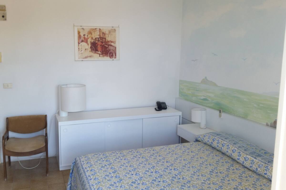 Double Room | Premium bedding, desk, free cots/infant beds