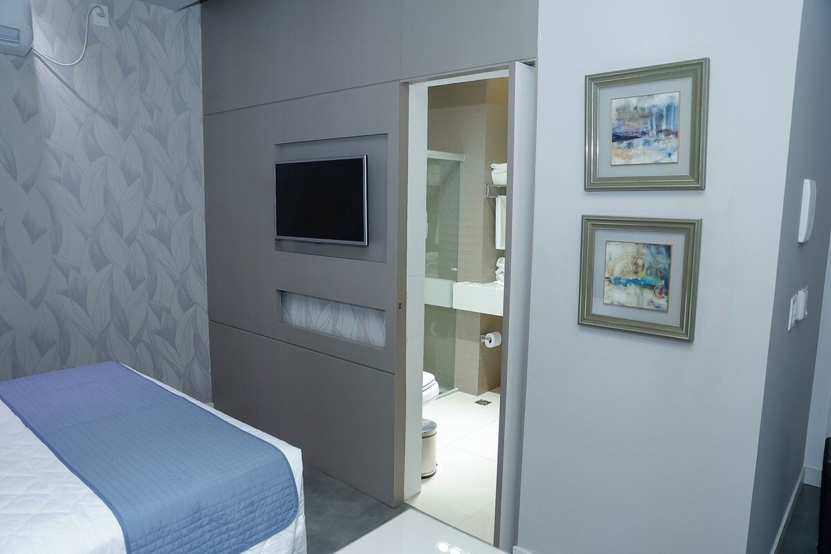 Minibar, in-room safe, blackout drapes, soundproofing