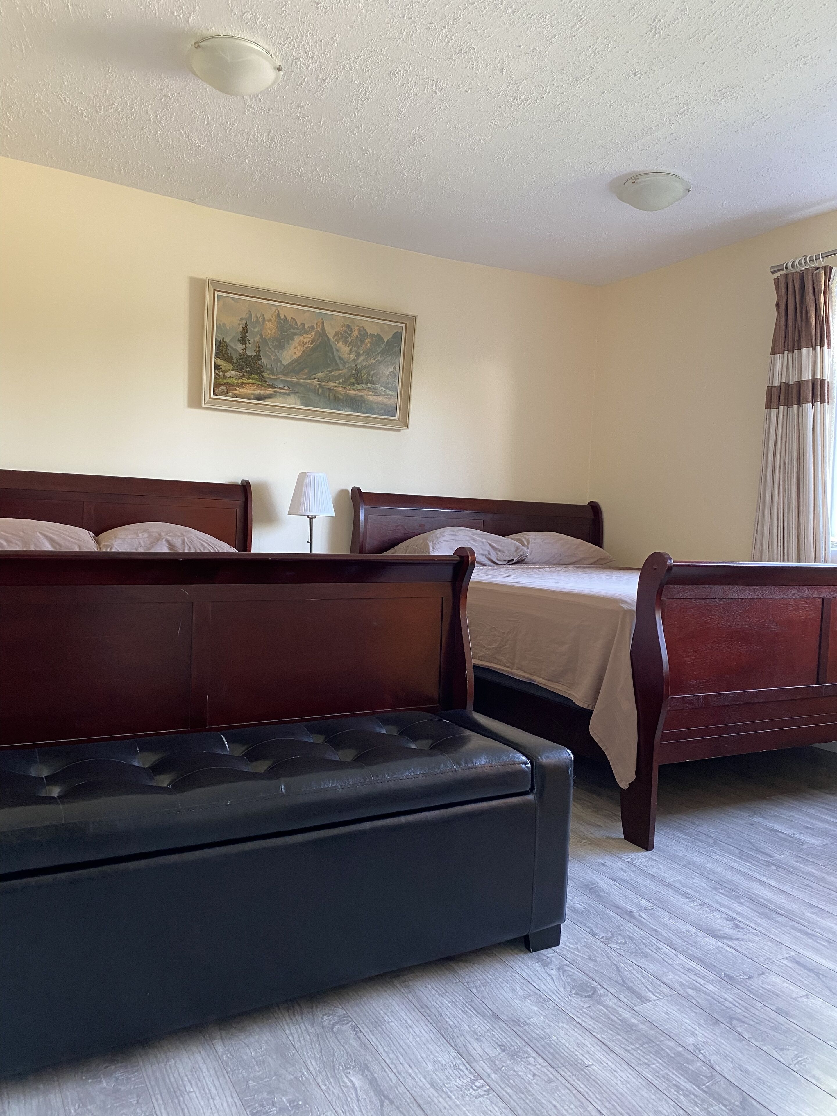 Photo - Richmond Vancouver Airport Comfy Home