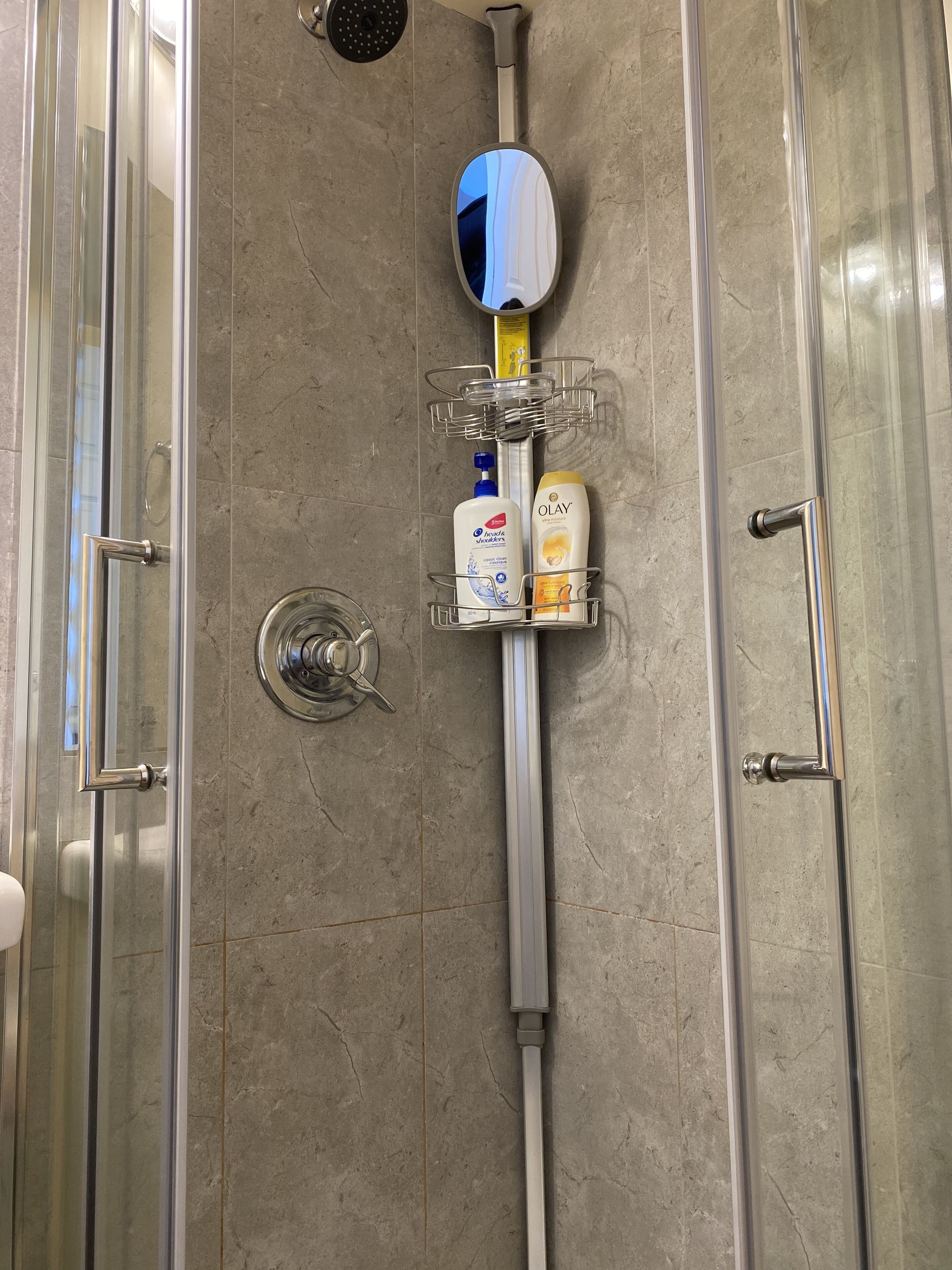 Photo - Richmond Vancouver Airport Comfy Home