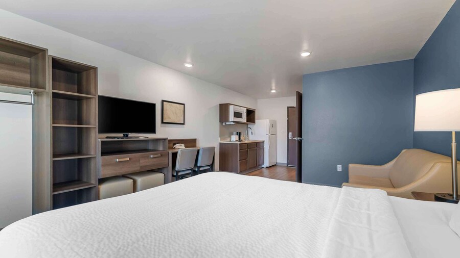 Extended Stay America Suites - Nashua - Merrimack