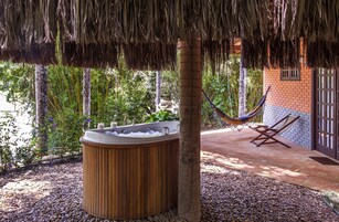 Luxury Cabin (Morada do Bosque com Ôfuro) | Private spa tub
