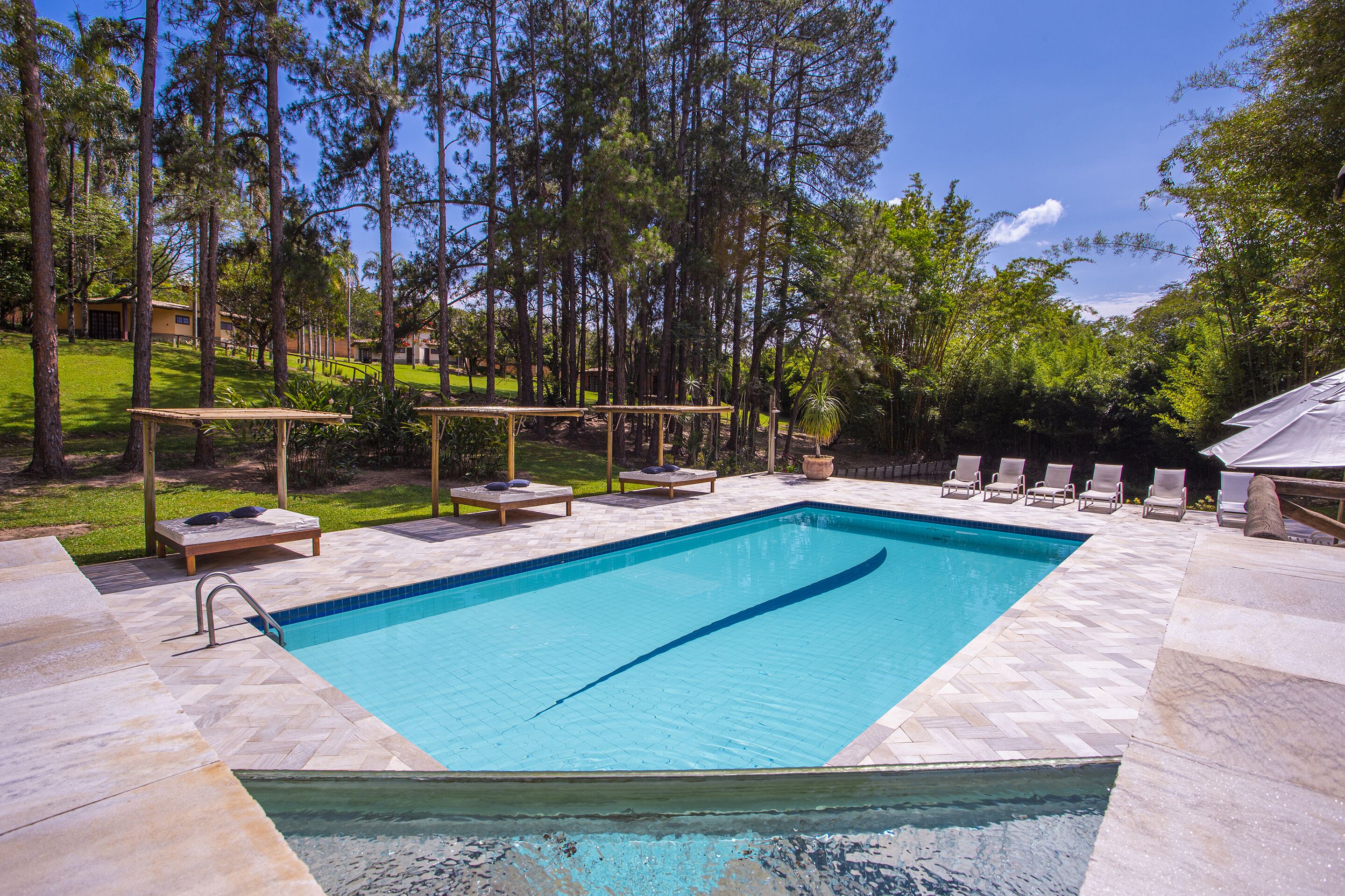 Innenpool, Liegestühle