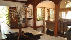 Interior entrance - Grande Haven (Oracabessa)