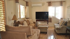 Luxury Villa, 4 Bedrooms, Ocean View | Living area - Grande Haven (Oracabessa)