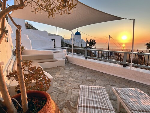 Beautiful island Villa - Private plunge pool - Sea views