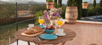 Can Rosa Ibiza, private pool & 10 minutes to the beach 