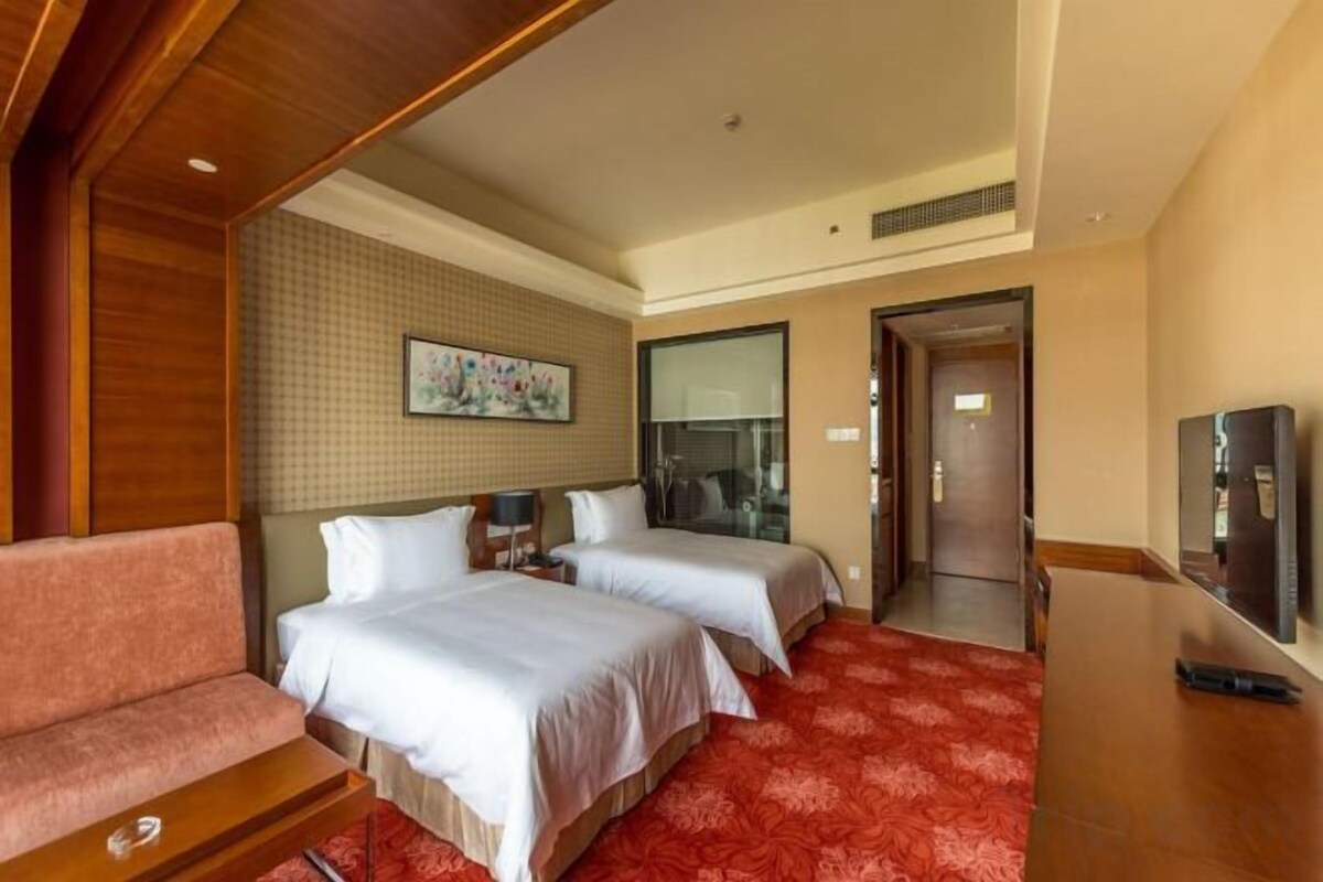 Minibar, desk, blackout curtains, soundproofing