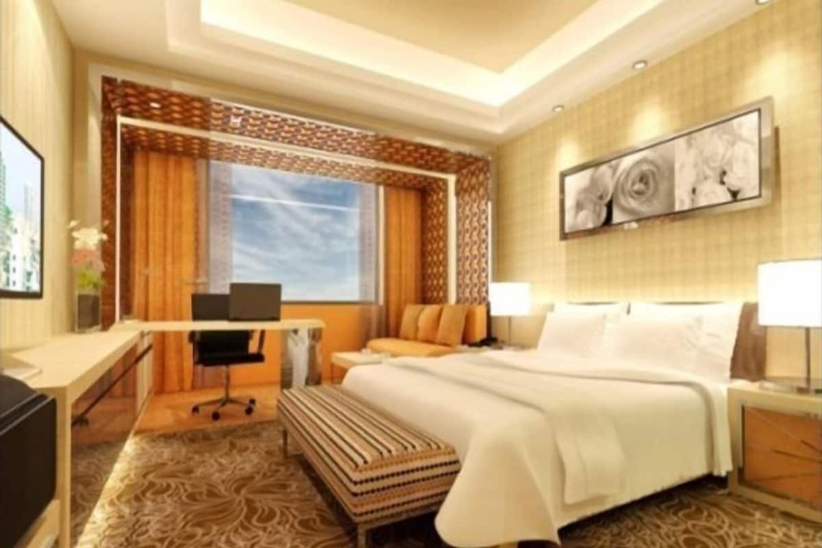 Minibar, desk, blackout curtains, soundproofing