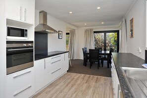 Interior detail - Brookside Villa (Christchurch)