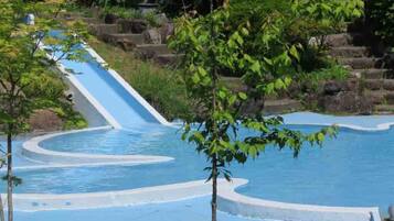 季節性室外泳池