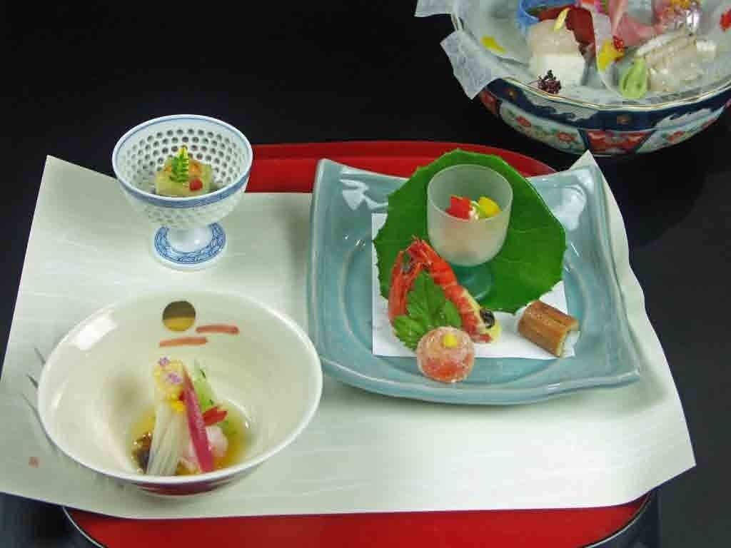 餐飲