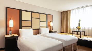 Deluxe Twin Room | 1 bedroom, free minibar, in-room safe, free WiFi
