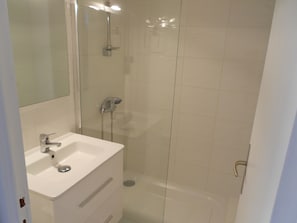 Hair dryer, towels, toilet paper