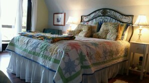 3 Schlafzimmer, Schreibtisch, Bügeleisen/Bügelbrett, WLAN