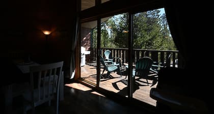 Große Hütte mit 5 Schlafzimmern und 4 Bädern in der Nähe des Yellowstone-Nationalparks! 17 Schlafplätze