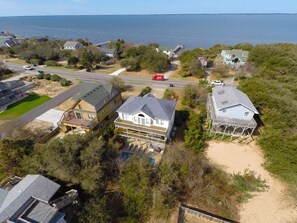 Exterior - Duck - Sound View, w/ Pool, Hot Tub, Kayaks, Bikes, Billiards & Guest Pantry  (Duck)