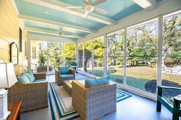 TV, fireplace, table tennis