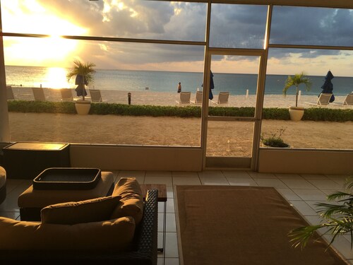 Prime Residence #7 on 7 Mile Beach, High-End Ground Floor Beachfront Condo