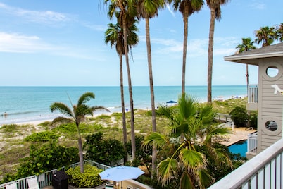 Gulf-Front View Condo on 2nd floor. Pool, Spa and ELEVATOR. Indian Rocks Beach!