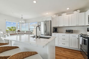 Fridge, microwave, oven, stovetop - Gulf-Front View Condo on 2nd floor. Pool, Spa and ELEVATOR. Indian Rocks Beach! (Indian Rocks Beach)