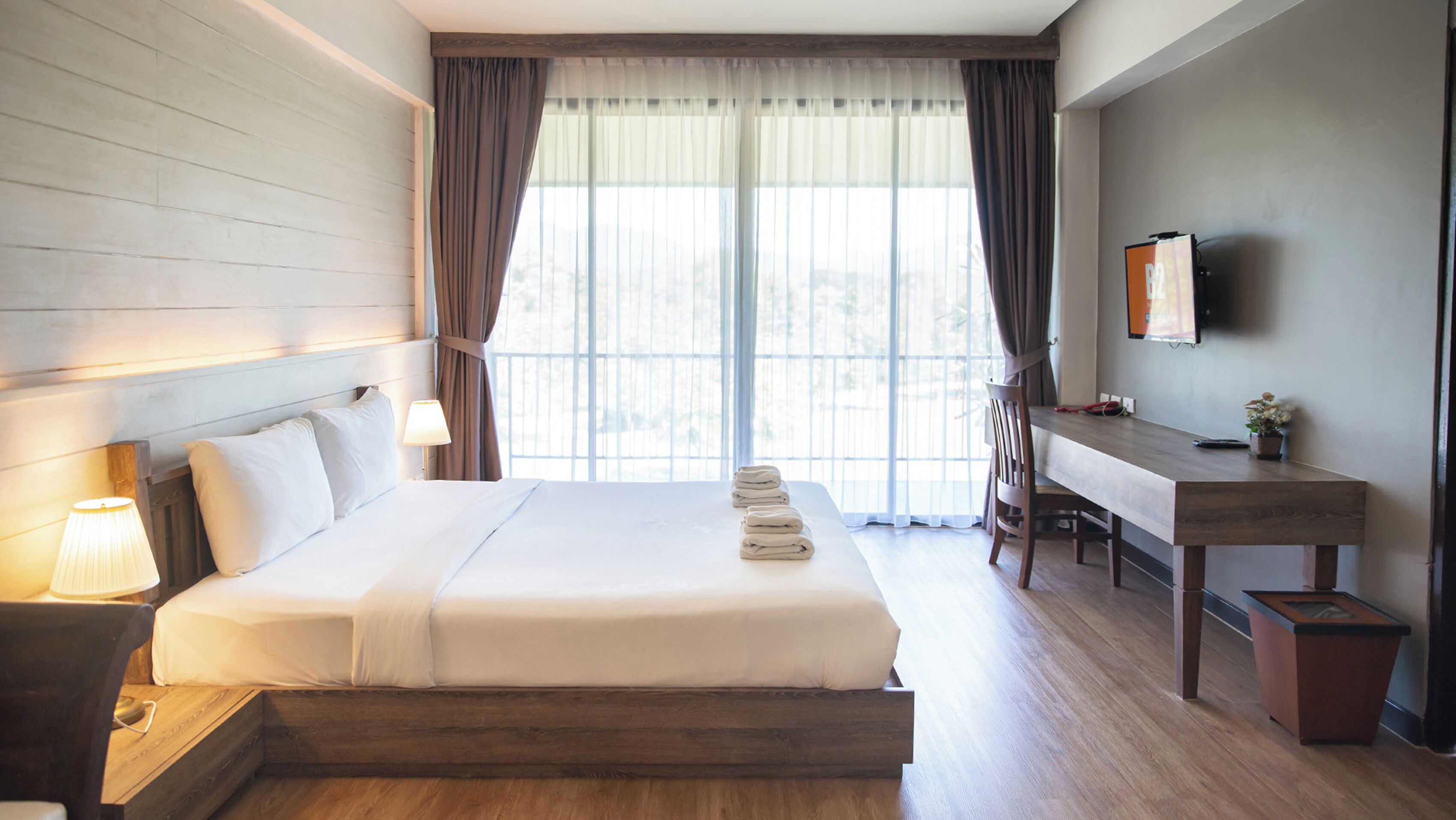 In-room safe, desk, blackout curtains, free WiFi