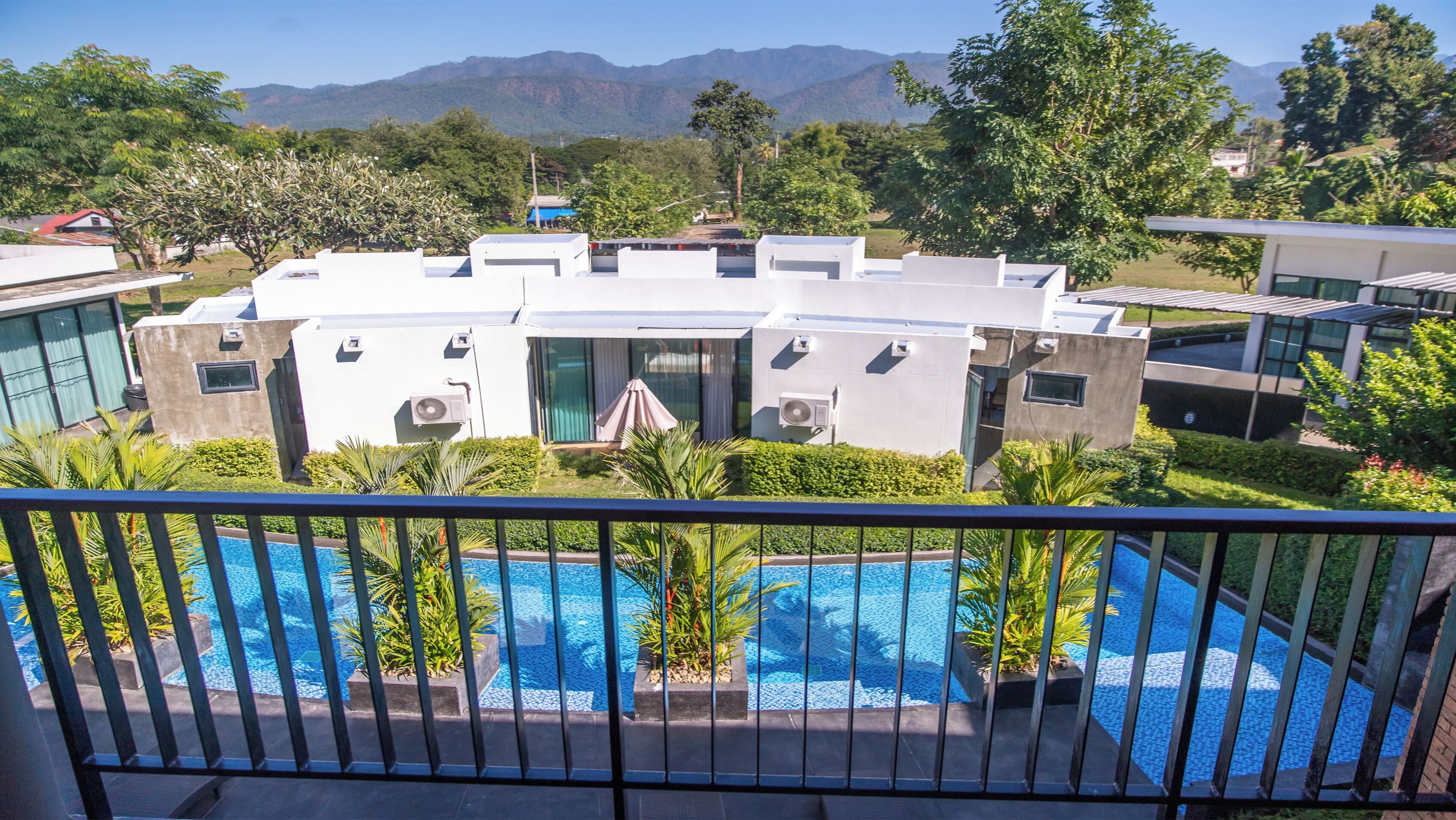 Deluxe  Premier Pool View | Terrass/Patio