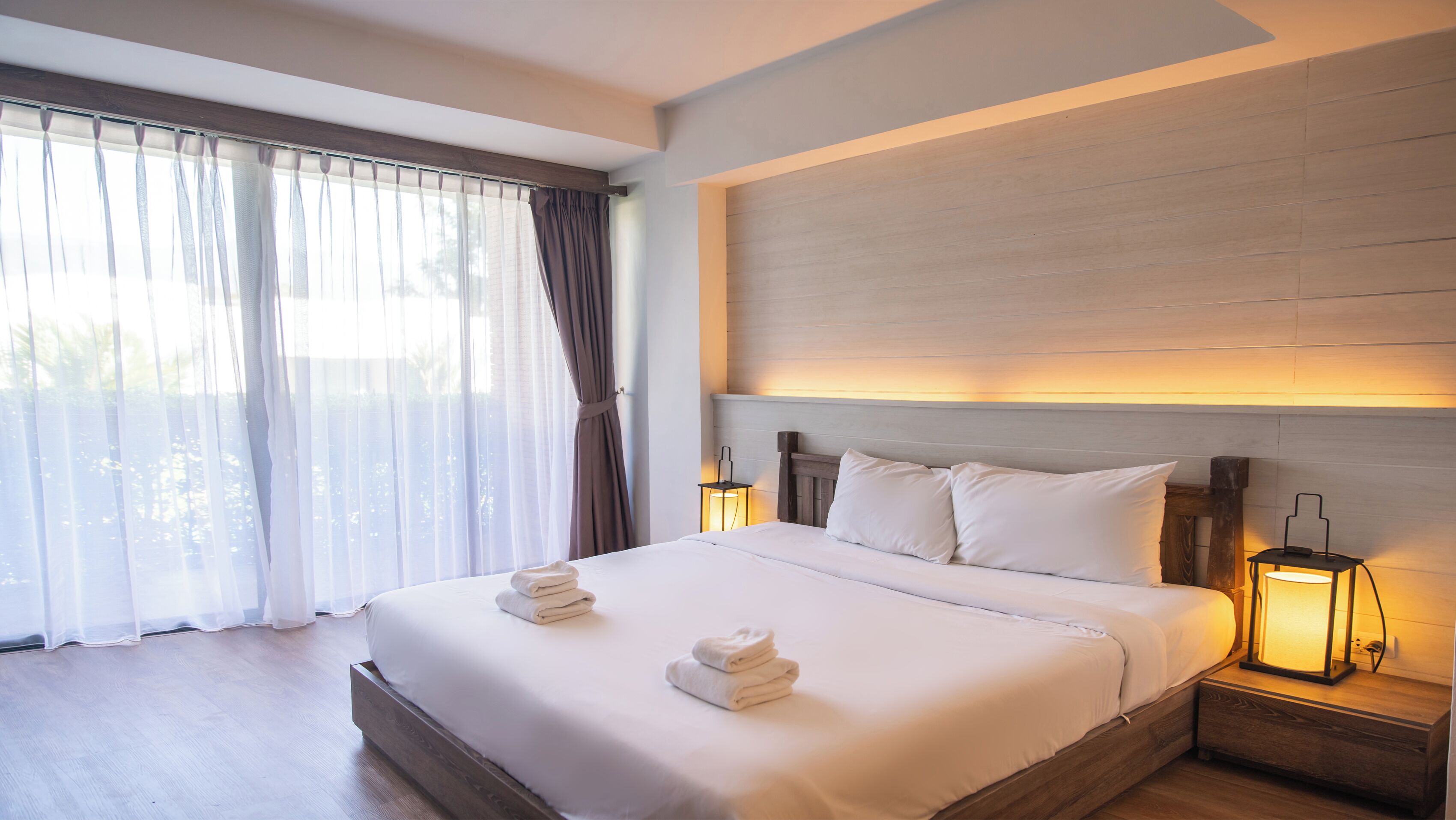 Deluxe  Premier Pool View | In-room safe, desk, blackout curtains, free WiFi