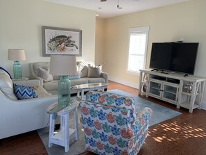 Smart TV, DVD player