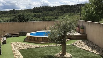 Cottage, Ensuite, Garden View | Outdoor pool