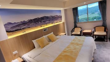 Minibar, desk, blackout curtains, soundproofing