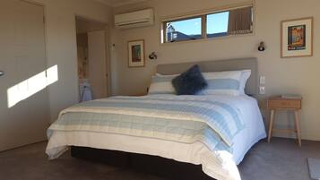 Pukehangi Suite | Free WiFi, bed sheets