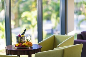 Premium bedding, in-room safe, desk, laptop workspace - Ngalawa Hotel & Resort (Bububu)