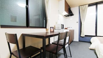 標準公寓, 2 張標準雙人床 (Maisonette, 1st Floor) | 房內用餐