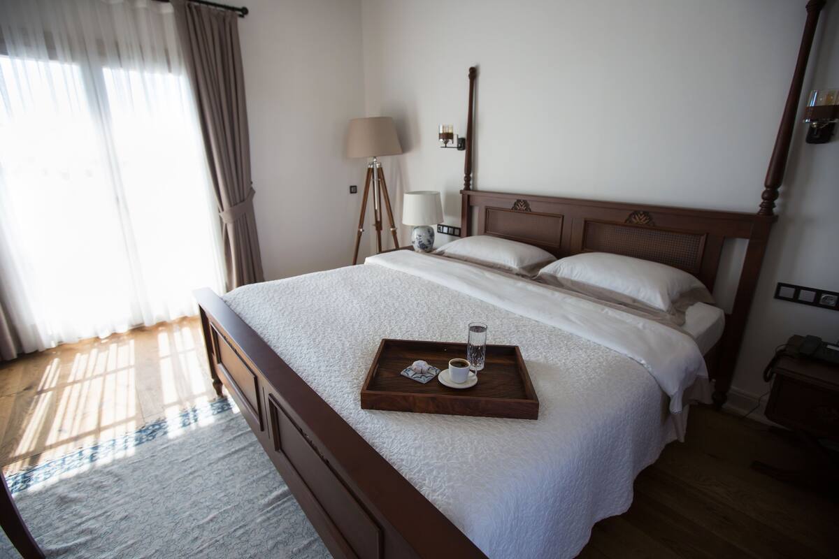 Suite | Hochwertige Bettwaren, Minibar, Zimmersafe, Schreibtisch