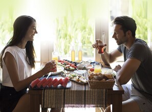Free daily full breakfast  - Agrovela Alacati Hotel (Cesme)